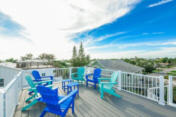 Terrace/Patio 3 of 25