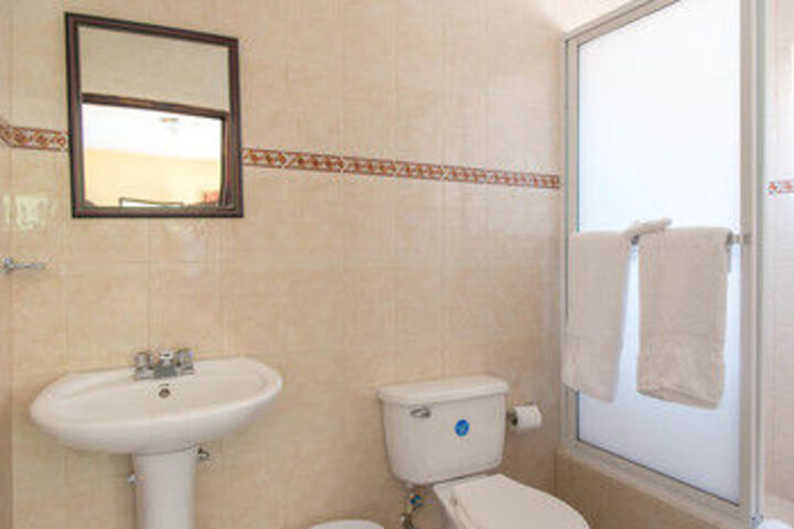 Room 3 of 18