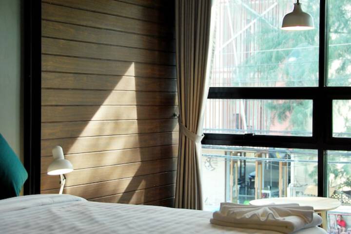 Room 4 of 39