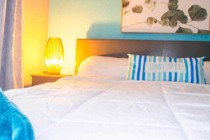 Room 27 of 100