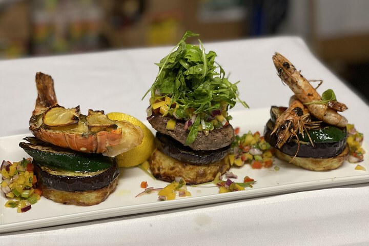 Dining 148 of 156