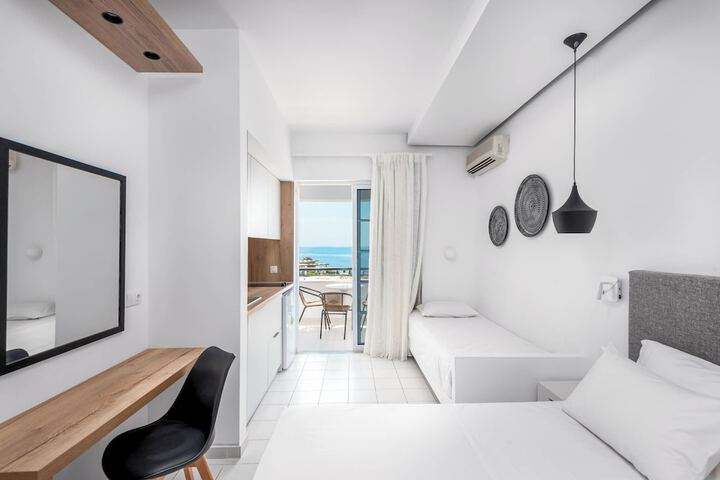 Room 26 of 67