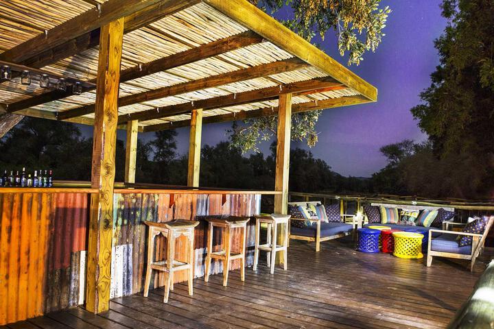 Terrace/Patio 1 of 6