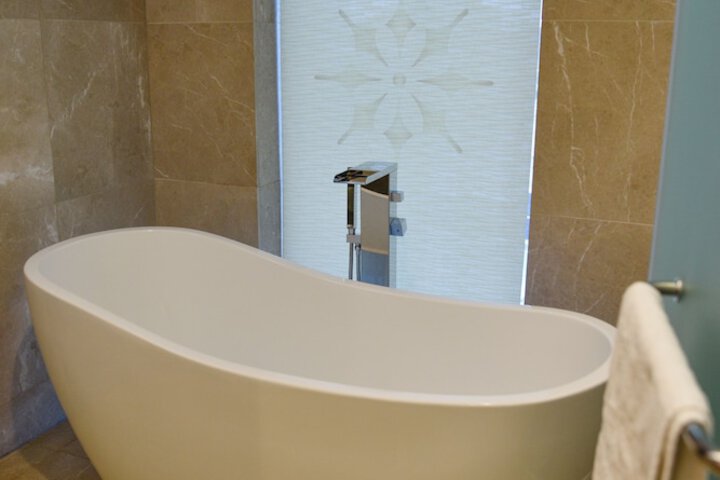 Deluxe King Bed Balcony (1 of 51)