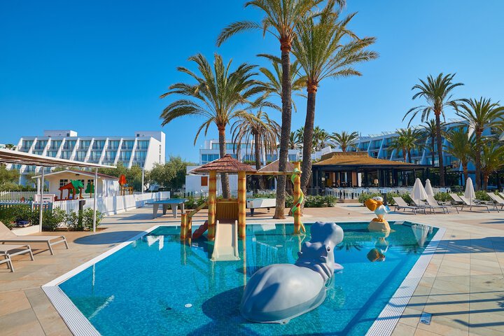 Pool Hotel