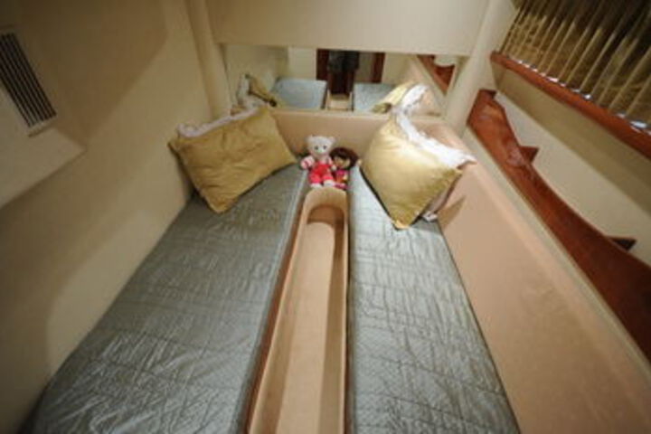 Room 10 of 43