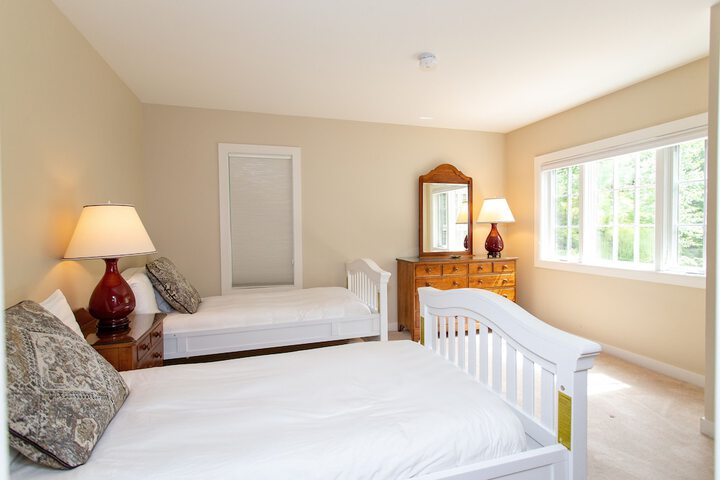 Deluxe King Bed (115 of 119)