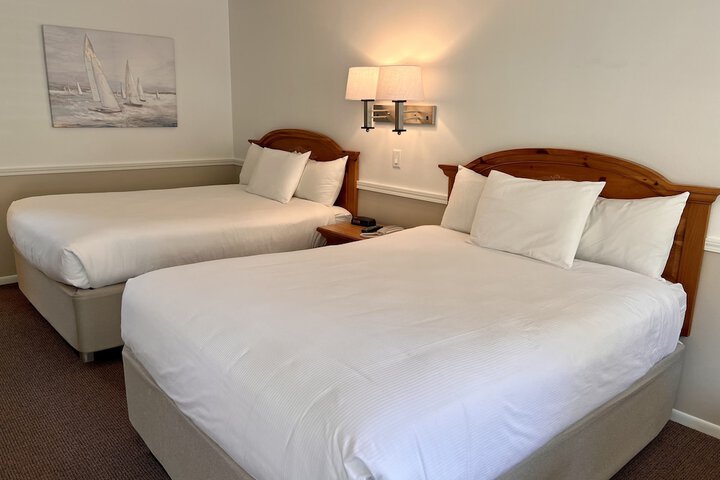 Room 11 of 31
