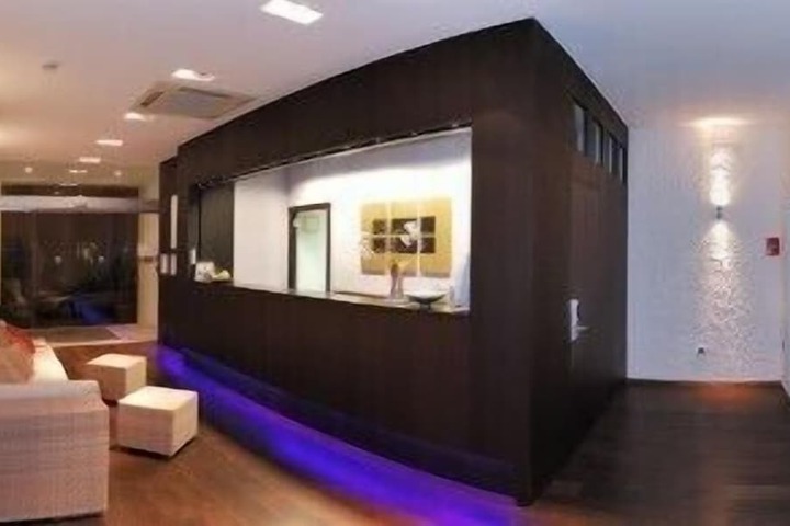 Hotel Interior 4 of 75