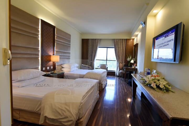 Room 25 of 53