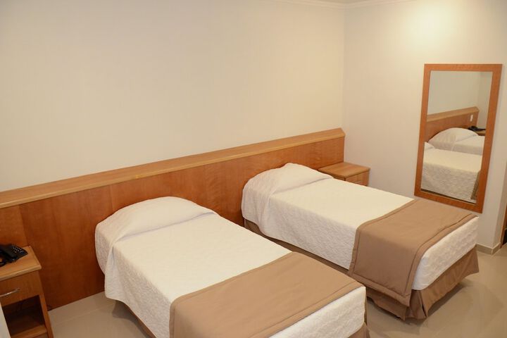 Room 17 of 72