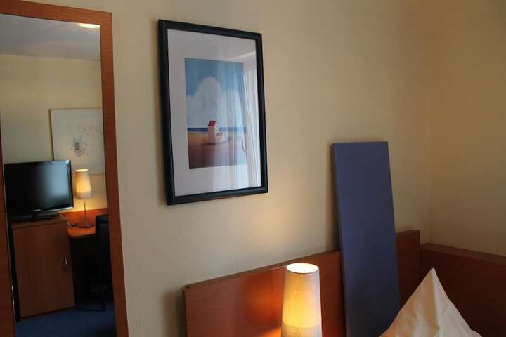 Room 20 of 43