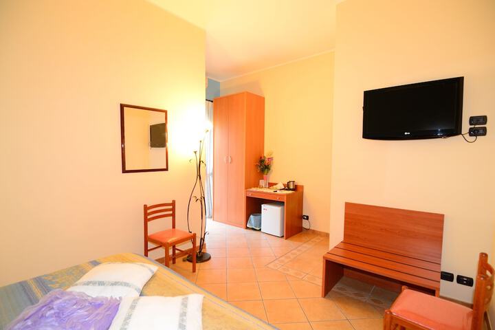 Room amenity