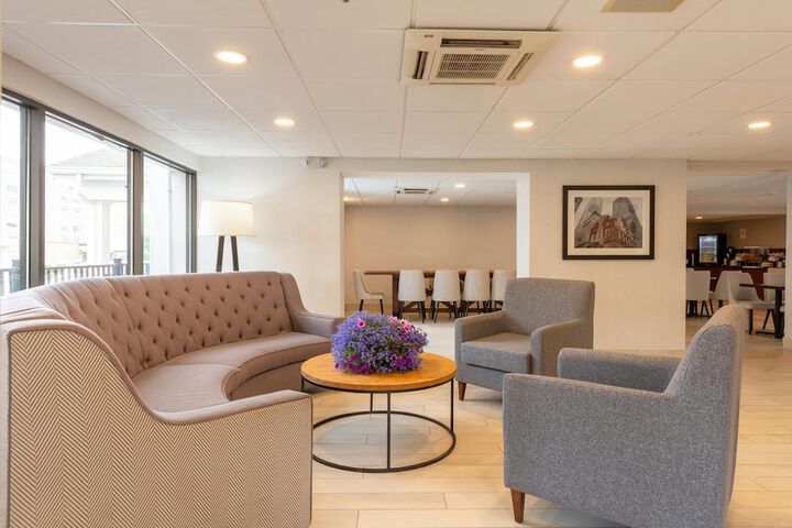 Lobby Entry