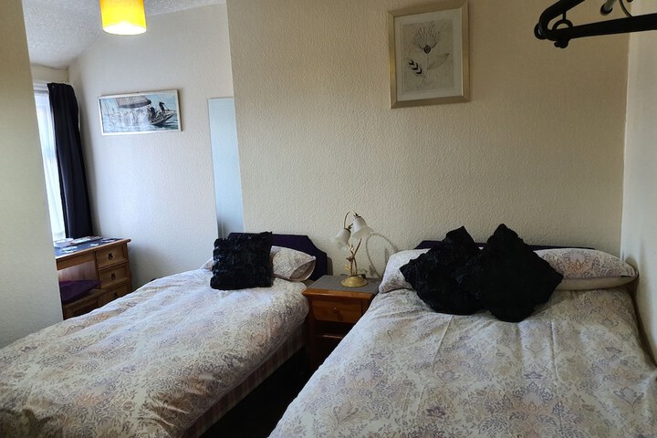 Room 21 of 97