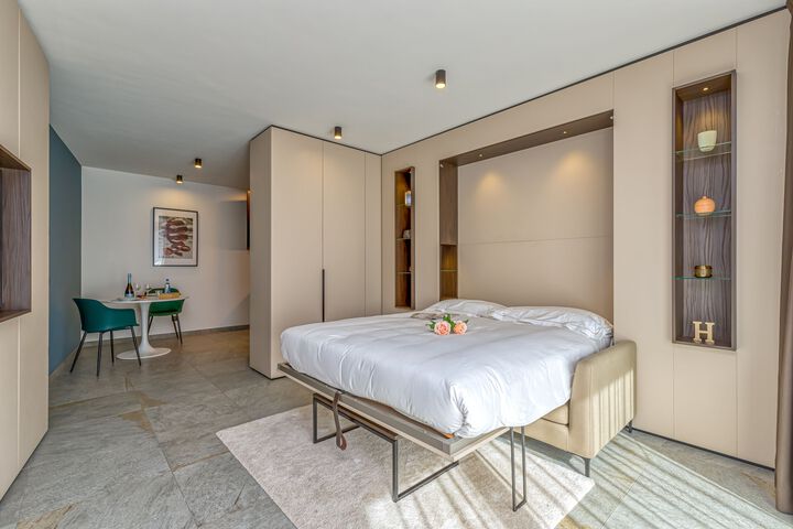 Room 58 of 63