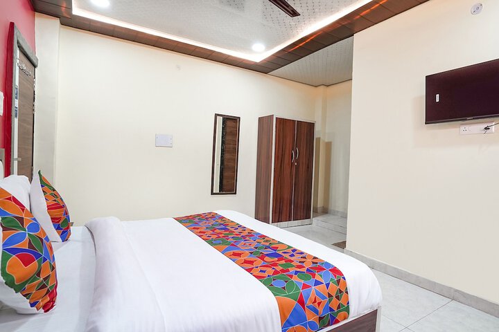 Room 26 of 28