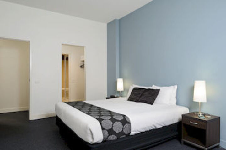 Room 3 of 14