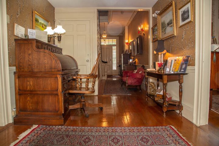 Hotel Interior 2 of 115