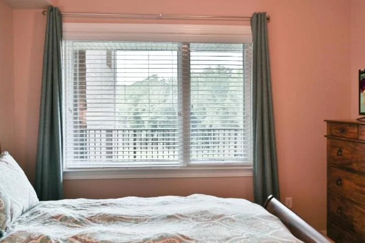 guest_rooms