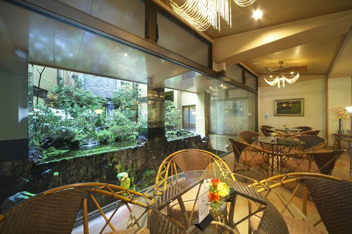 Hotel Interior 4 of 114