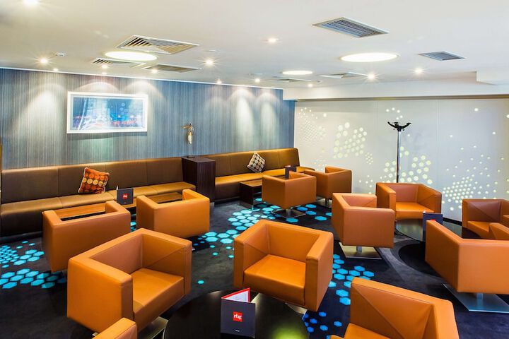 Guest Lobby