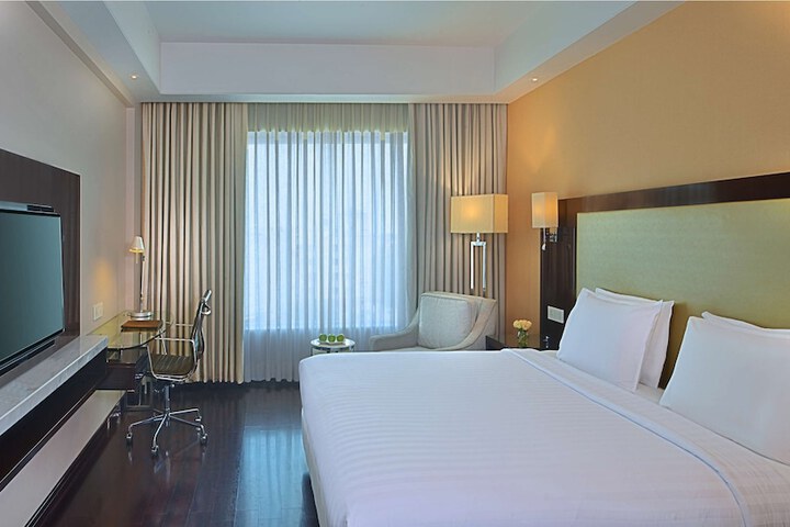 Room 8 of 67
