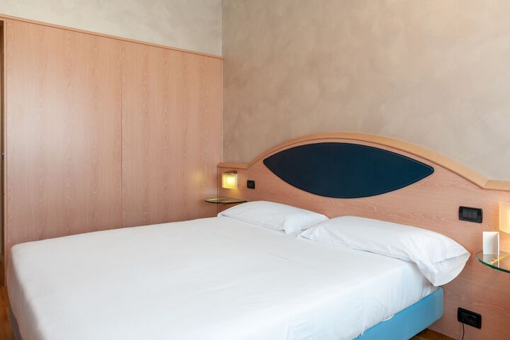 Room 20 of 57