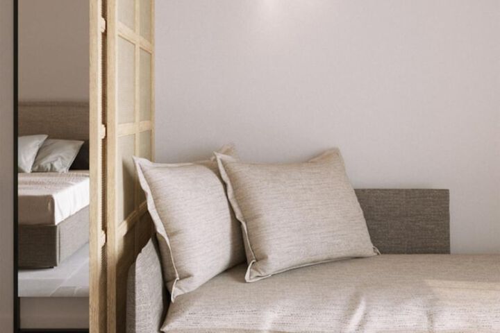 Room 10 of 21