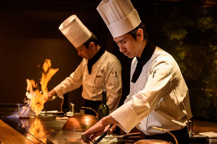 Dining 69 of 160