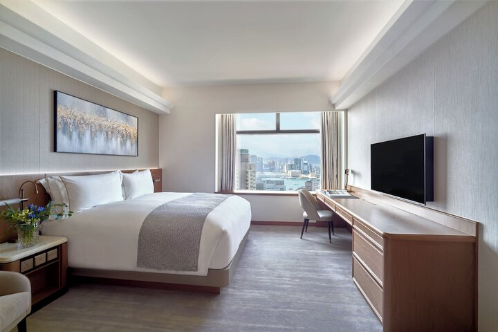 Room 21 of 82