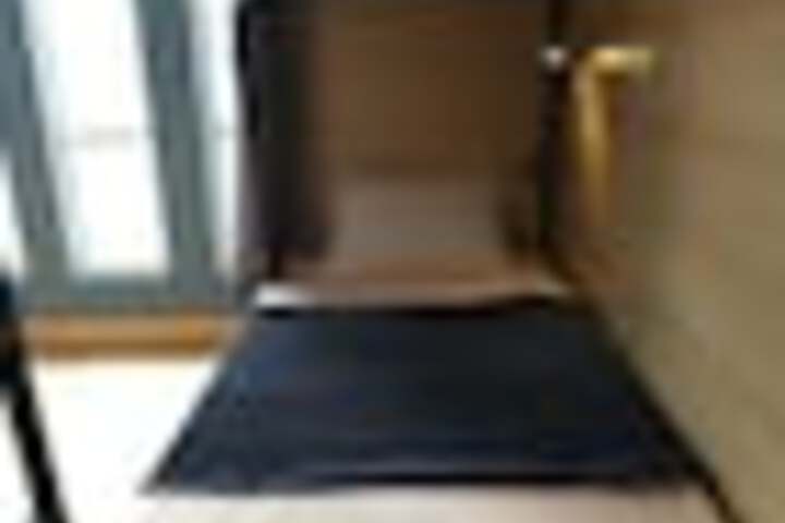 Room 53 of 180