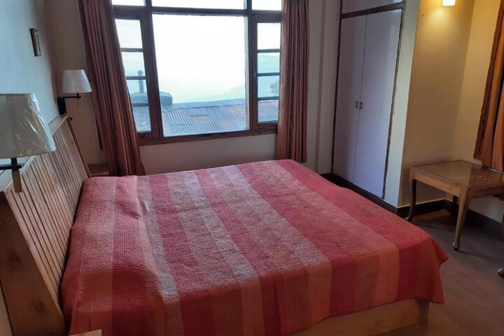 General 10 of 22