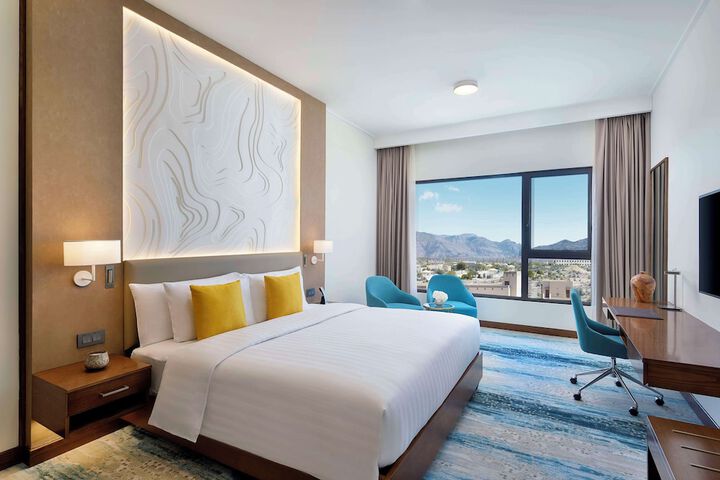 Room 4 of 50