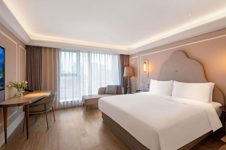 Room 30 of 91