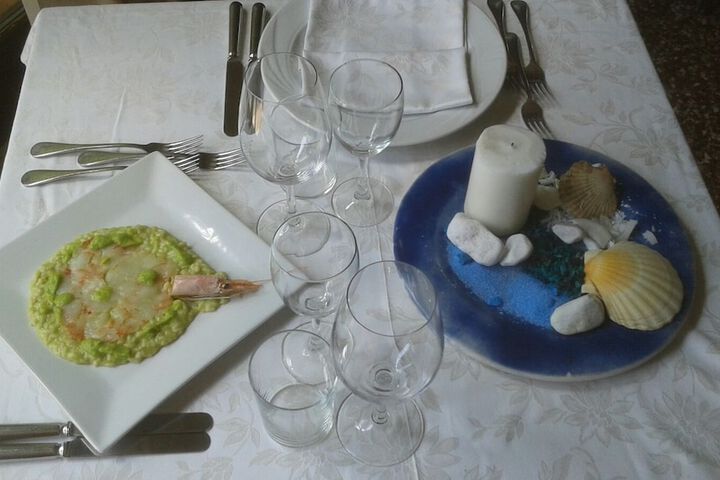 Dining Photos