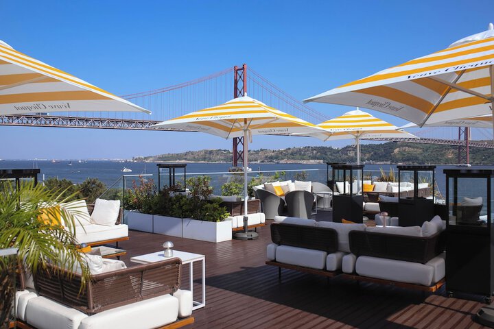 Terrace/Patio 135 of 140