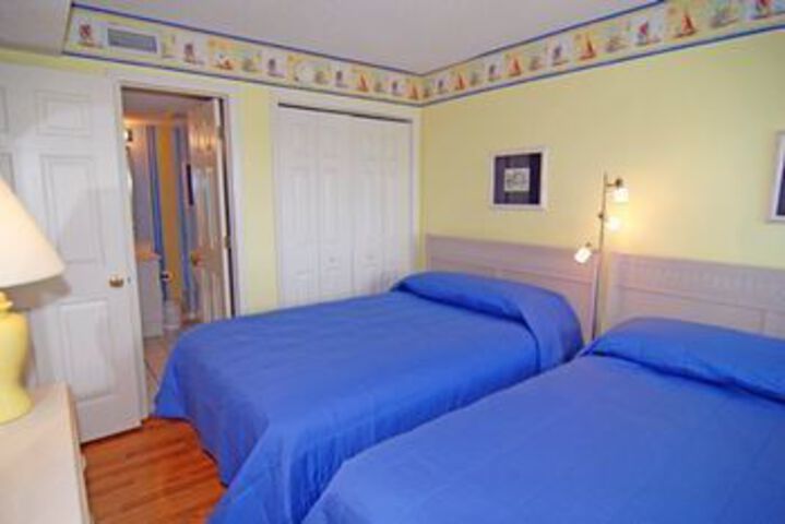 Room 18 of 46