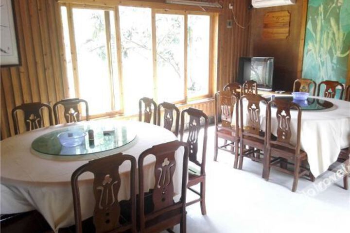 Longquanyuan Hotel