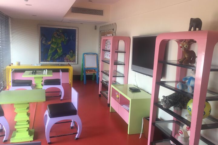 Room 58 of 81