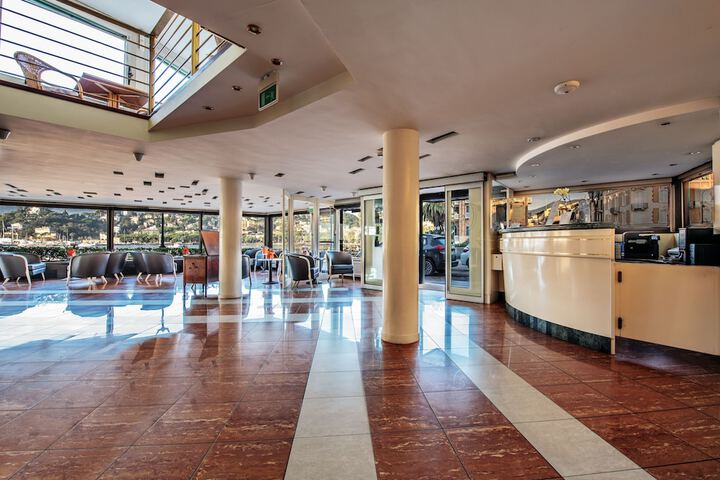 Lobby Entry