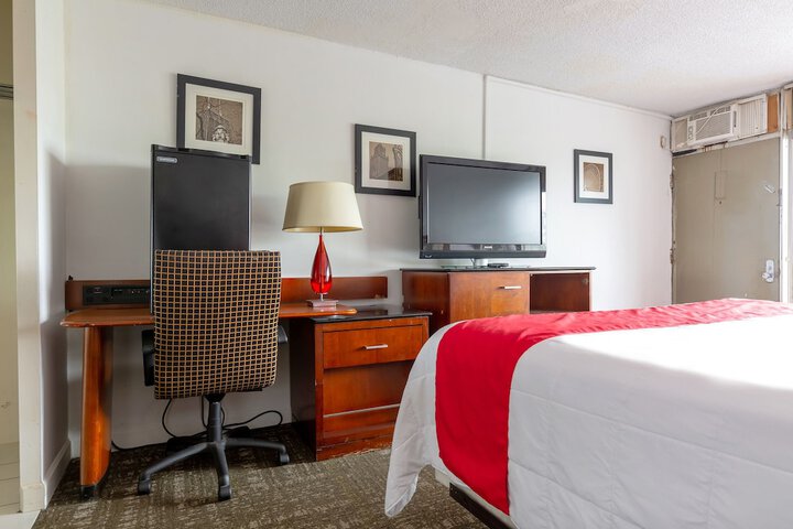 2 Double Beds (21 of 28)