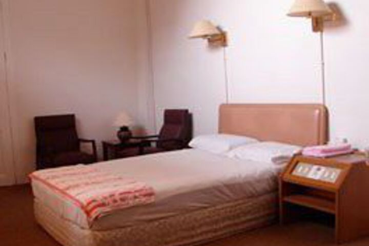 Room 18 of 23