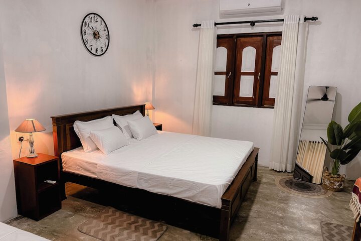 Room 14 of 26