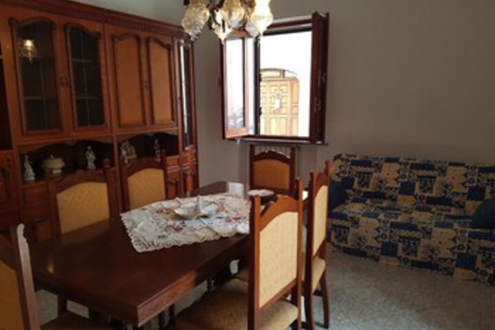 Room 21 of 92