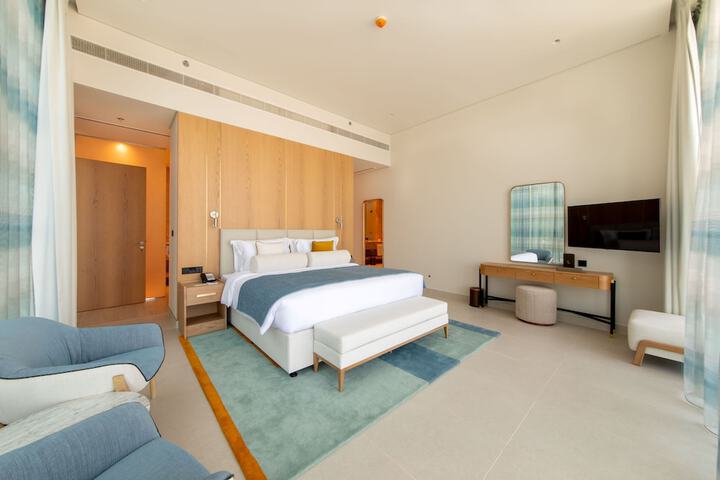 Room 60 of 132