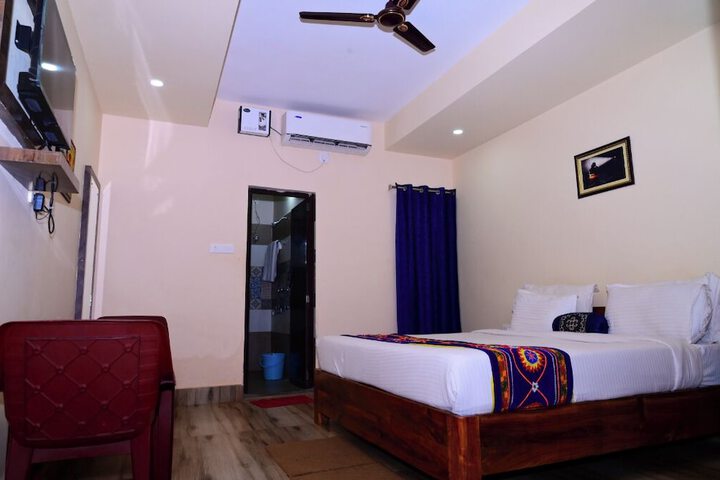 Room 7 of 22