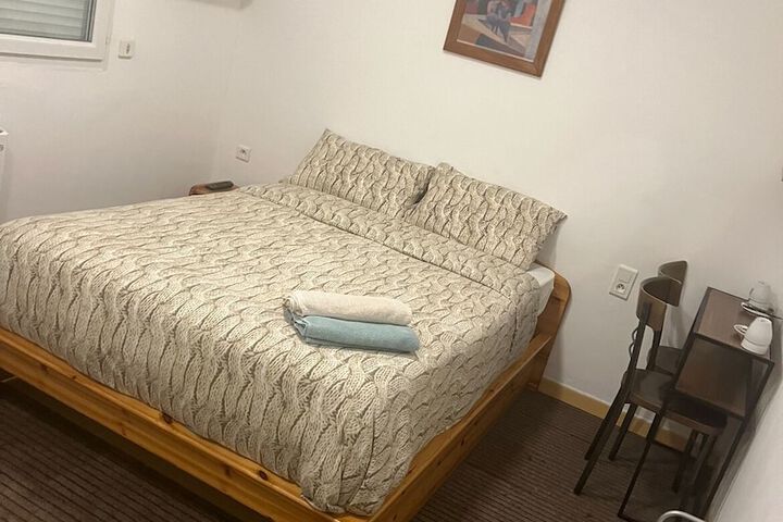 Room 15 of 51