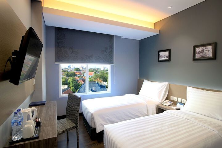 Room 8 of 46