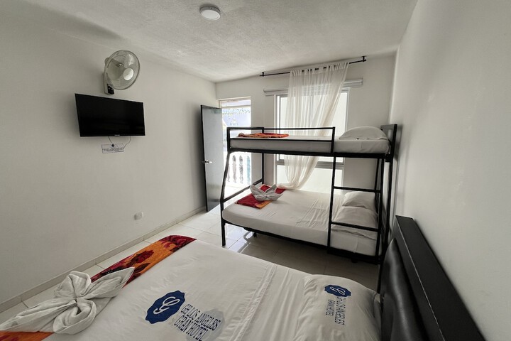 Room 3 of 24